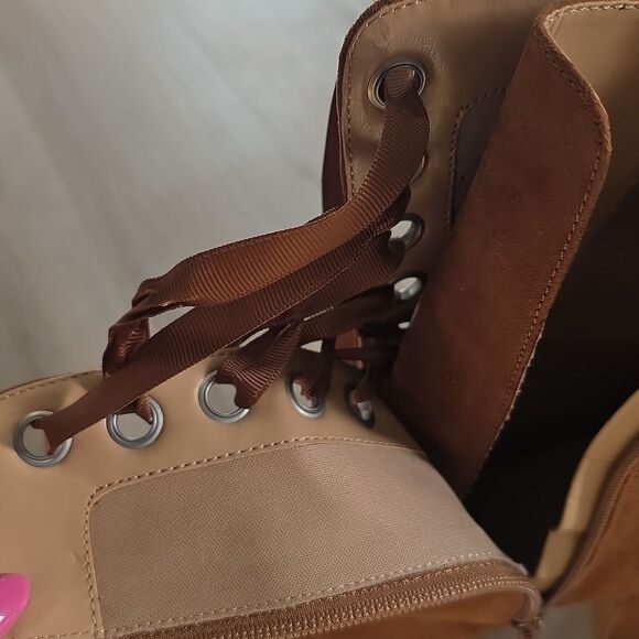 Express Tan Brown Vegan Suede Lace Up Rivet Tie Chunky Heel Ankle Bootie 7.5 - Picture 14 of 14